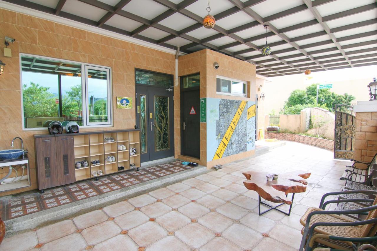 Sevilla Hostel T'ai-tung Exterior foto